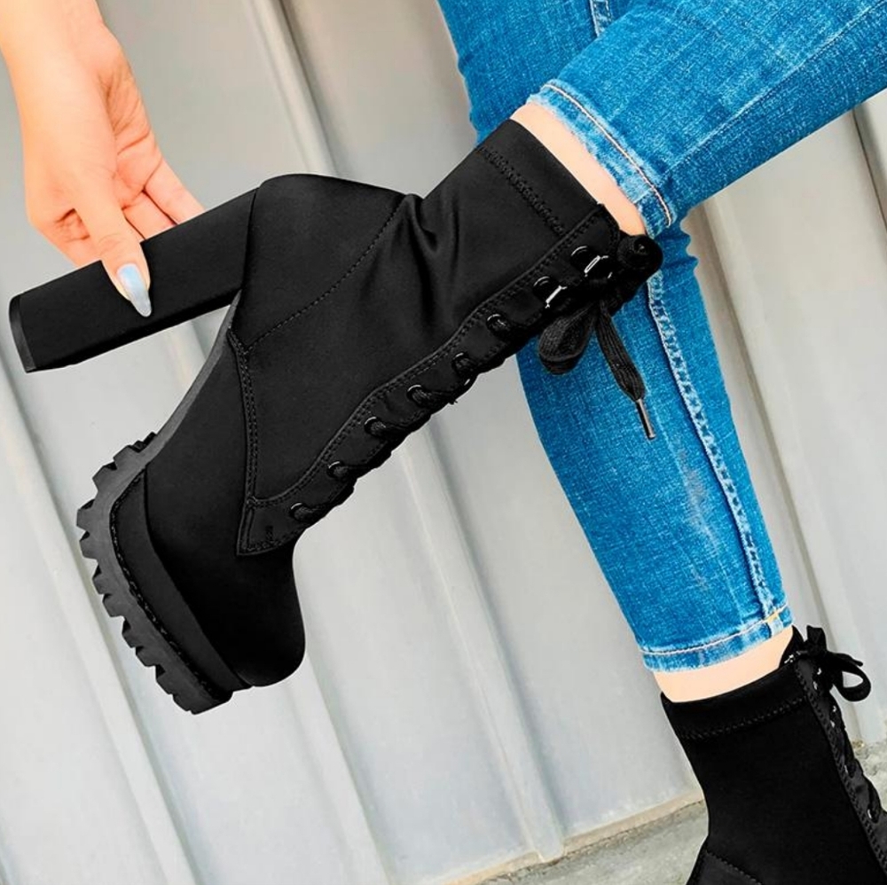 𝙍𝙀𝙎𝙏𝙊𝘾𝙆𝙀𝘿🖤Lycra Lace Up Lug Platform Boot - BLACK